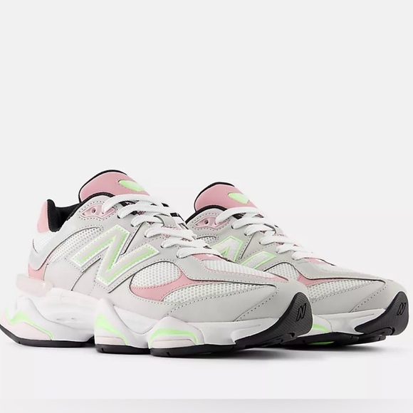 New Balance 9060 💅✨ Pink Taffy Grey Matter U9060BLE Shoes 7 8 8.5 9.5 NEW - Picture 11 of 16